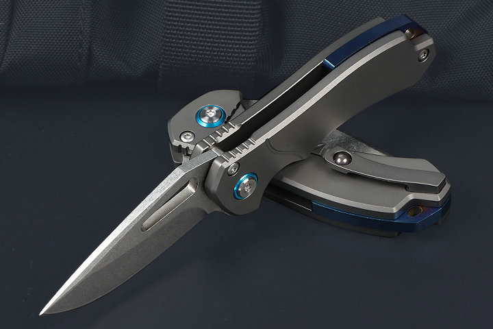 Blue eyes D2 blade Titanium  handle pocket knife UD407749