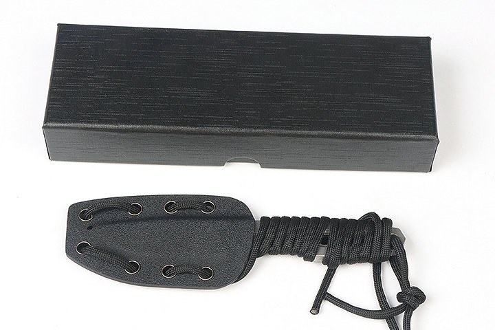 Extrema Ratio JJ197 full tang fixed knife with survival paracord rope UD407758