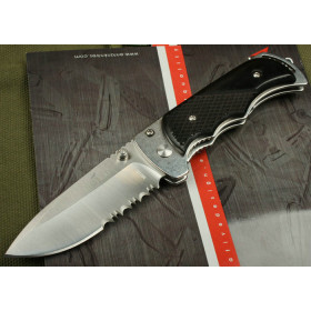 Partially Serrated Blade BEE 015 Classic Chinese Pocket Knives UDTEK01438