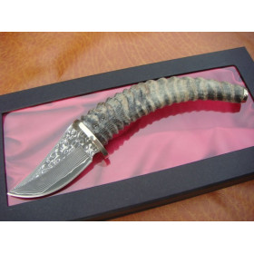 OEM DAMASCUS STEEL SUPREME IMPERIAL KNIFE WITH GAZELLES HORN HANDLE UDTEK00540